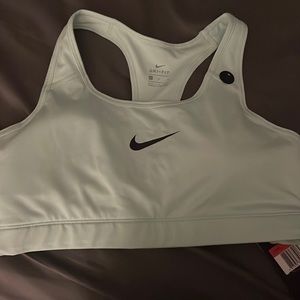 Nike women’s sports bra